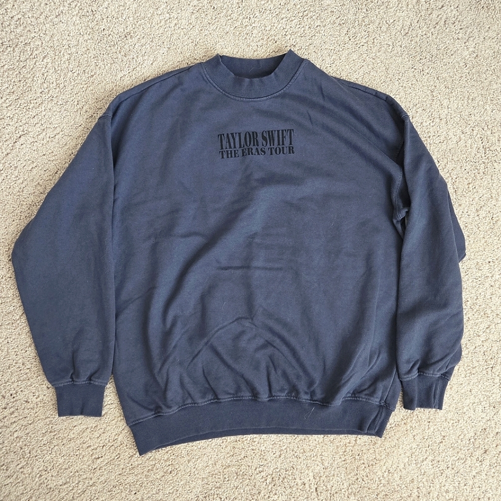 Taylor Swift Eras Tour Blue Crewneck Size M